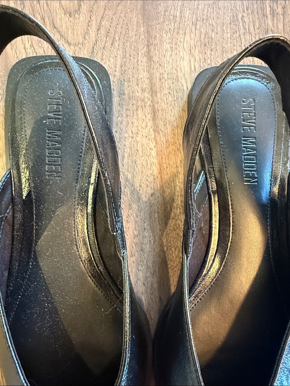 Steve Madden Black Pointed Slingback Flats with Gold Buckles - Picture 2 of 4